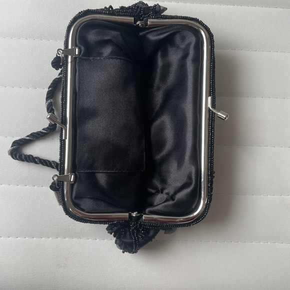 Black sequin evening bag - Picture 2 of 3